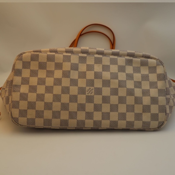 Louis Vuitton Damier Azur Neverfull MM Tote Bag - Picture 2 of 6